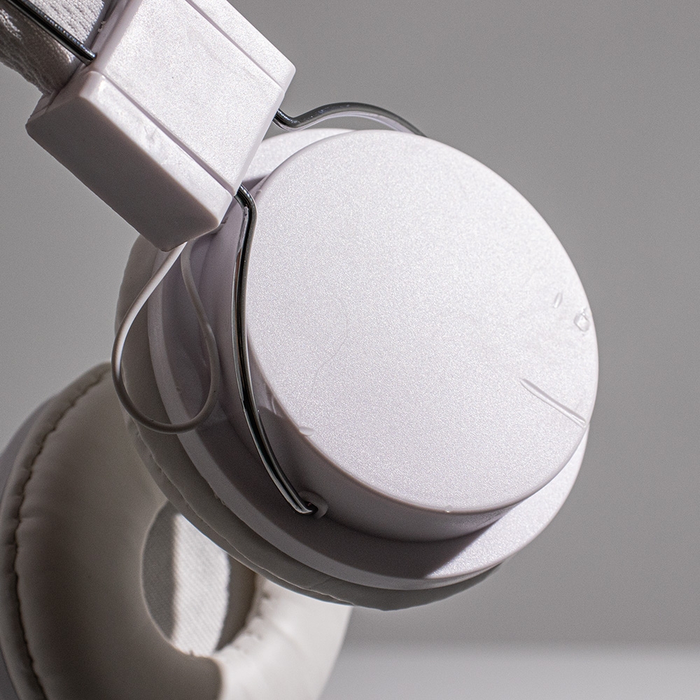 Fone-de-Ouvido-Estereo-com-Microfone-20893d4-1727462018