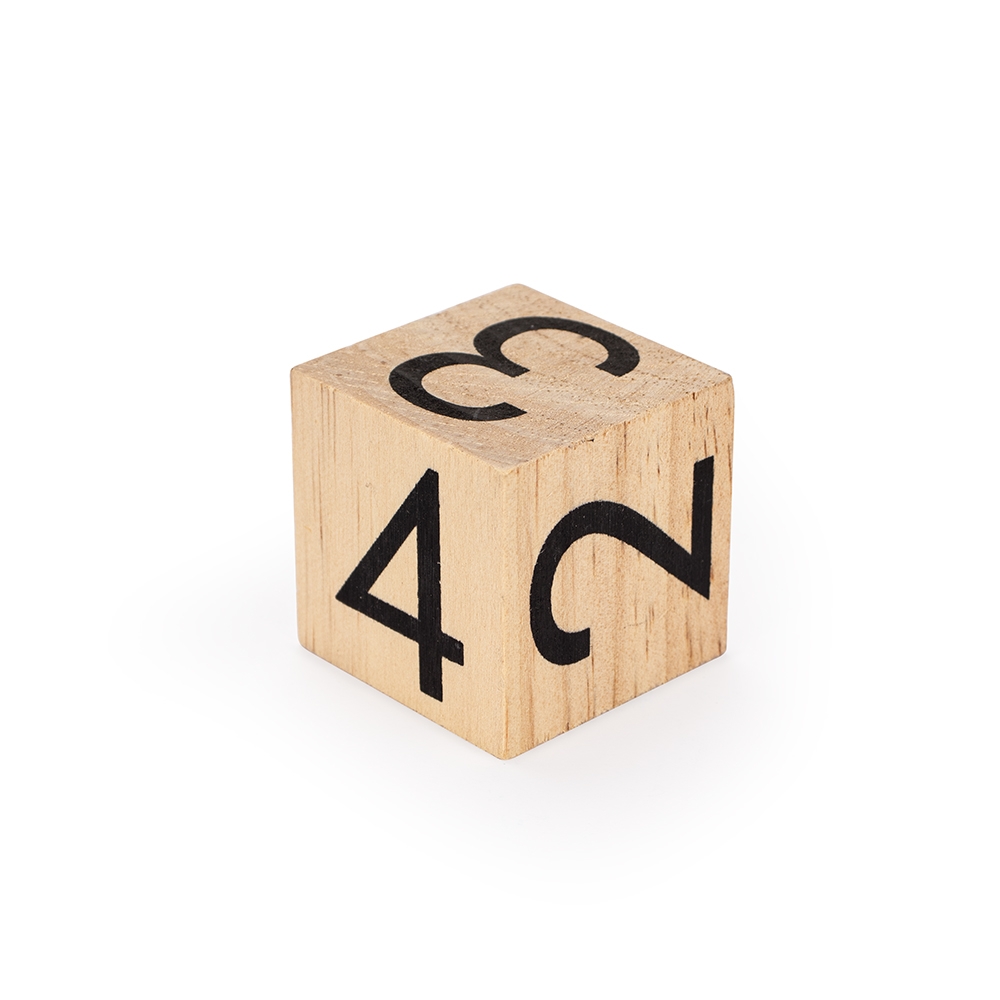 Calendario-Madeira-com-Alca-Metal-23068d2-1745847931