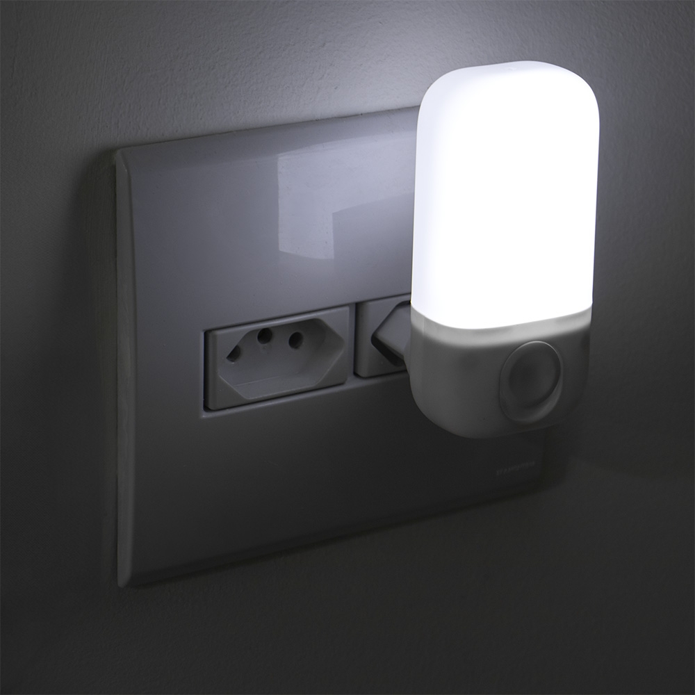 Luminaria-de-Tomada-LED-23410d1-1749039656